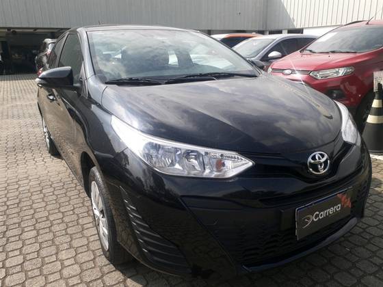 TOYOTA YARIS 1.3 16V FLEX XL LIVE MULTIDRIVE TOYOTA YARIS 1.3 16V FLEX XL LIVE MULTIDRIVE